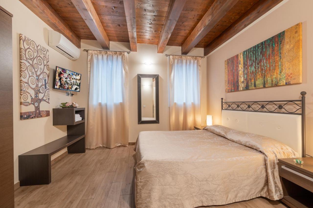 Piccola Venezia Room Chioggia Buitenkant foto